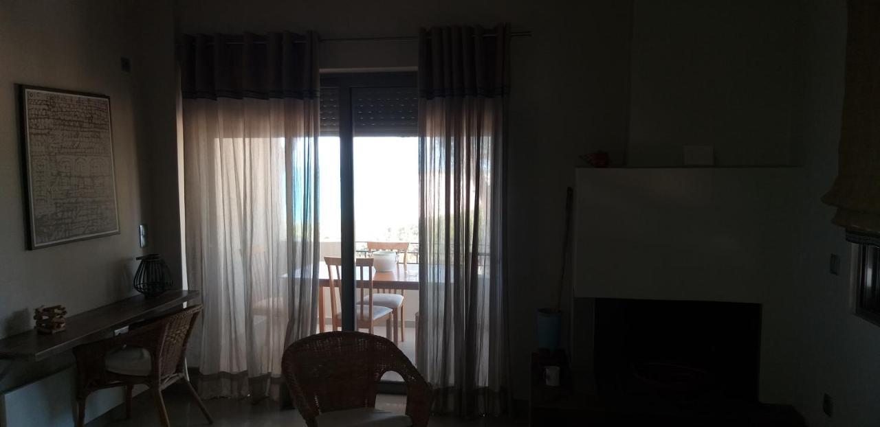 Villa Tzanetos Seaside à Kyparissia Extérieur photo